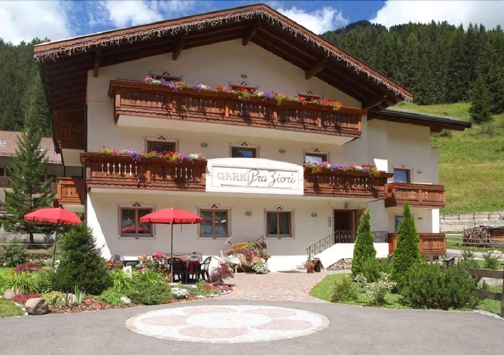 Garnì Prà Fiorì Hotel Campitello di Fassa Ngoại thất bức ảnh
