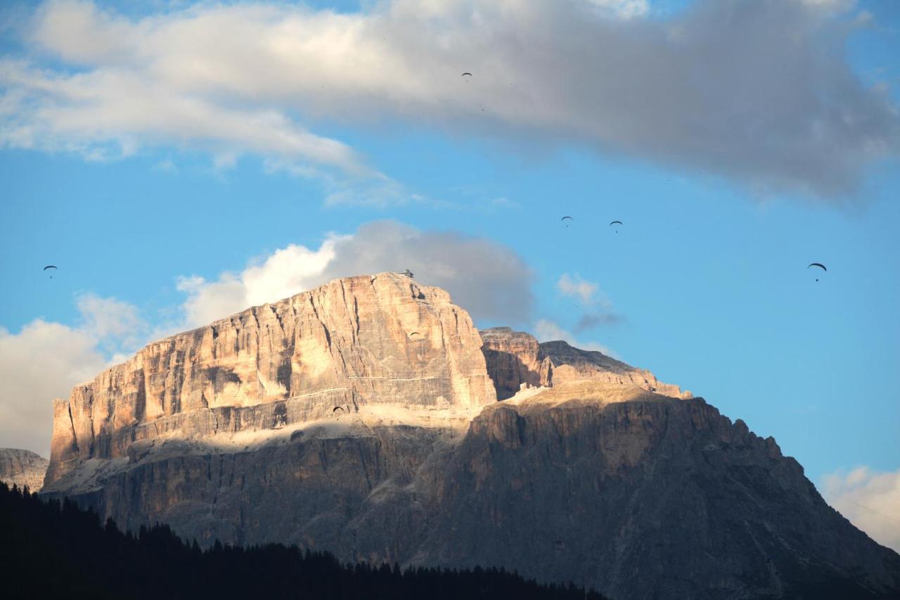 Garnì Prà Fiorì Hotel Campitello di Fassa Ngoại thất bức ảnh