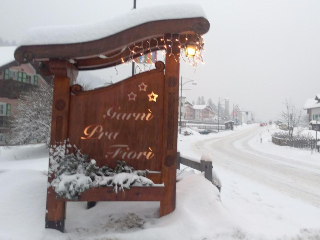 Garnì Prà Fiorì Hotel Campitello di Fassa Ngoại thất bức ảnh